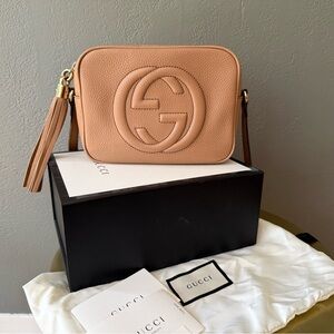 Gucci Soho Disco Leather Crossbody Bag